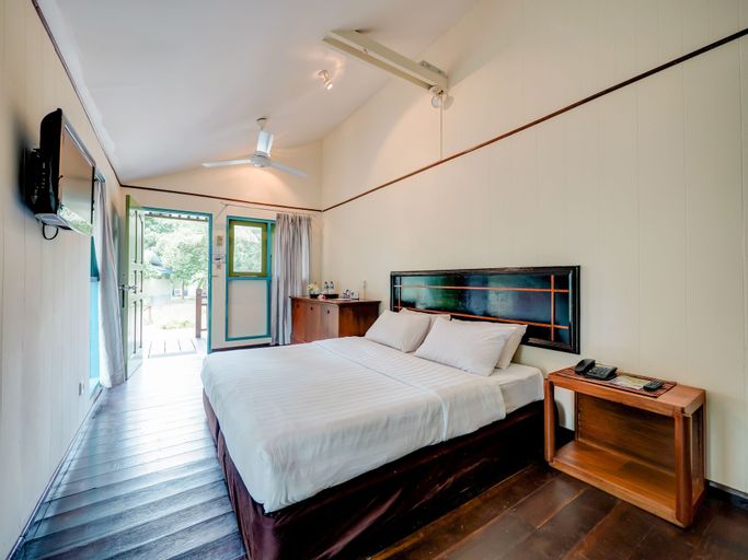 Nirwana Beach Club, Bintan Regency
