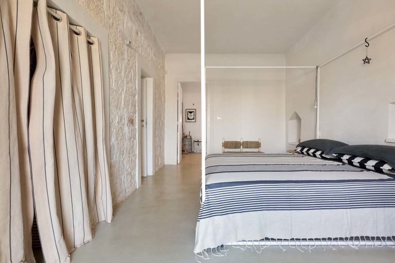 Bedroom 3, Villa con trullo Santo Scalone, Brindisi