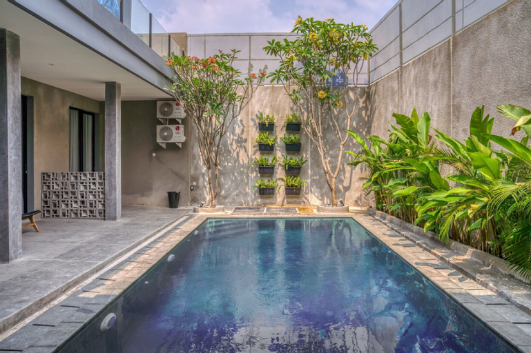 RedDoorz Premium @ Cilandak Timur 2, Jakarta Selatan