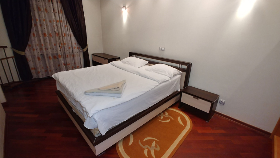 Bedroom 4, Kiev Apartments, Shevchenkivs'kyi