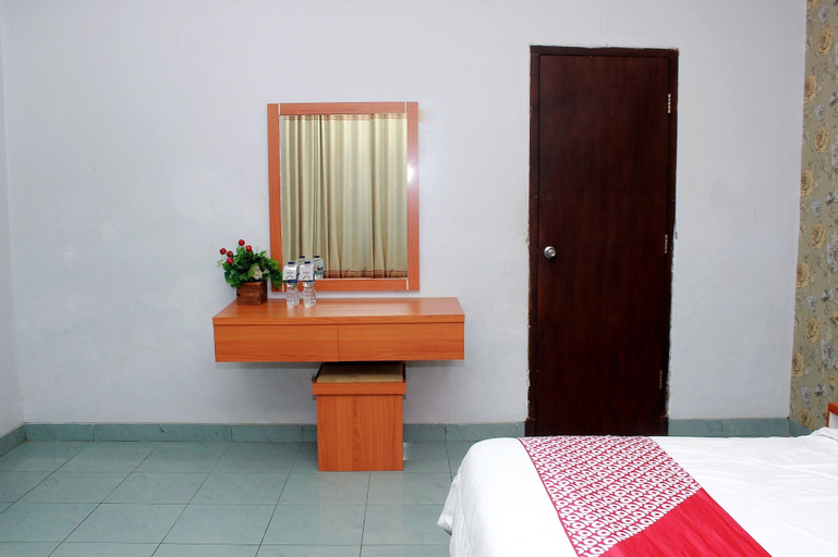 OYO 859 Raffles City Hotel, Bengkulu