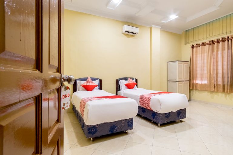 OYO 1307 Star Residence, Medan