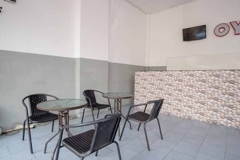 OYO 447 Hutasimo Residence, Medan