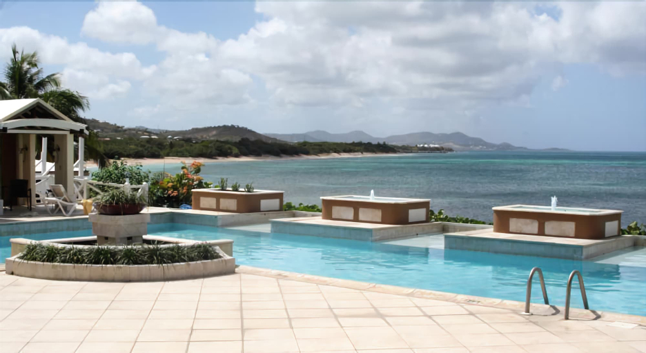 Chenay Bay Beach Resort, East End