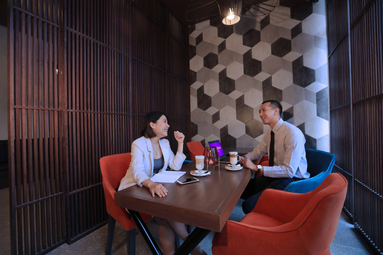 Quest Hotel Cikarang by ASTON, Cikarang