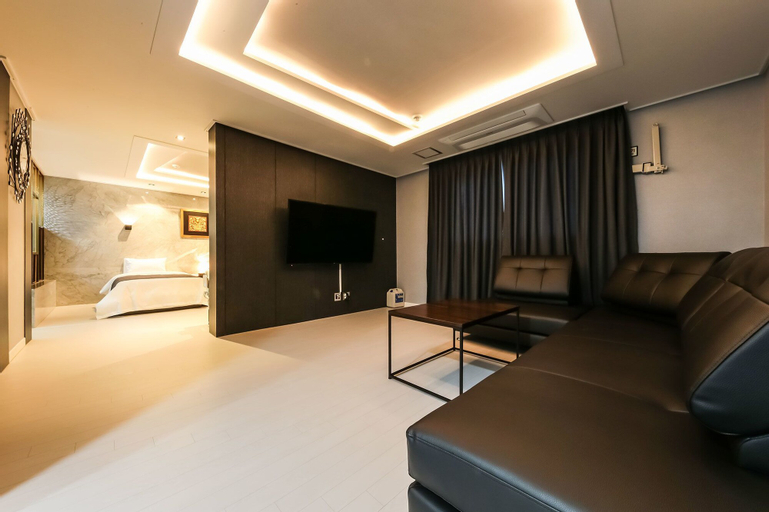 Daesan Hotel, Seosan