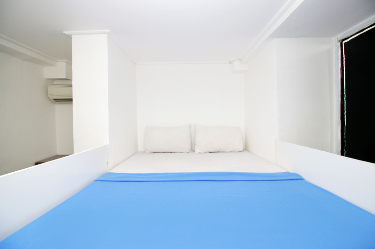 Kamar Keluarga Kemanggisan Syariah, West Jakarta