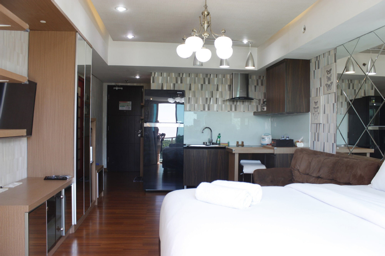 Premium Studio Room @ Tamansari La Grande Apartment By Travelio, Bandung