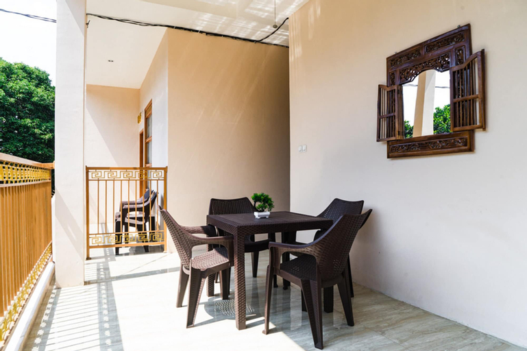 RedDoorz near Cipinang Indah Mall, East Jakarta