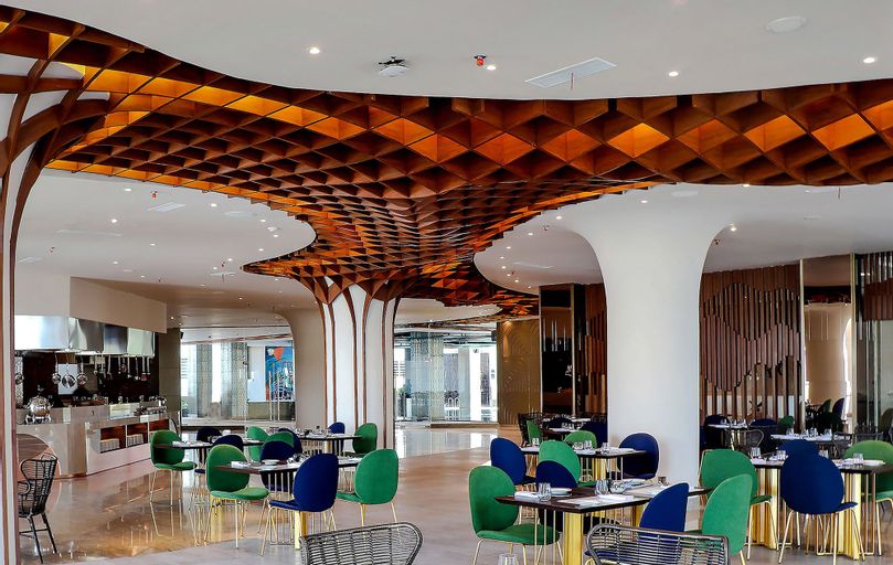 Grand Dafam Signature Surabaya, Surabaya