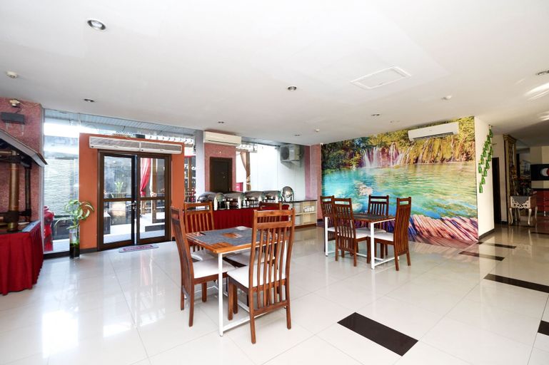 Capital O 1571 Utc Hotel Semarang, Semarang