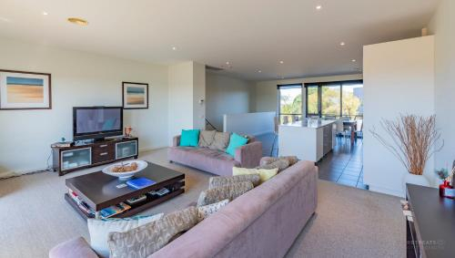 Five Shell, Surf Coast - East