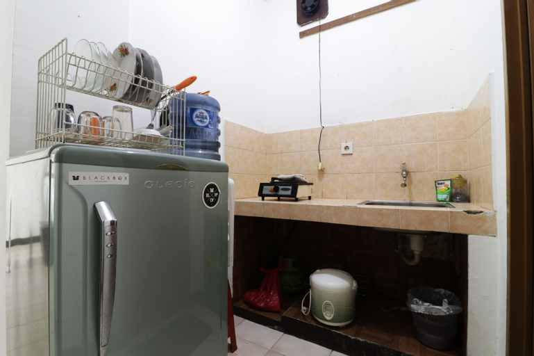 Rent House Center Apartment Mediterania Gajah Mada, West Jakarta