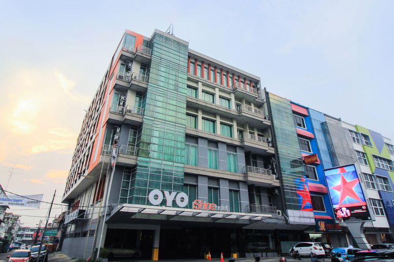 OYO 1729 I-shine Hotel, Pekanbaru