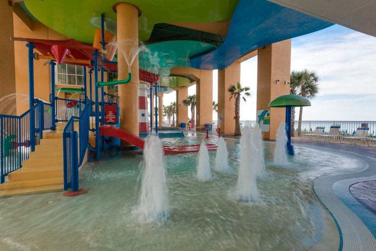 Public Area 3, Splash Resort 1701E - Three Bedroom Condo, Bay