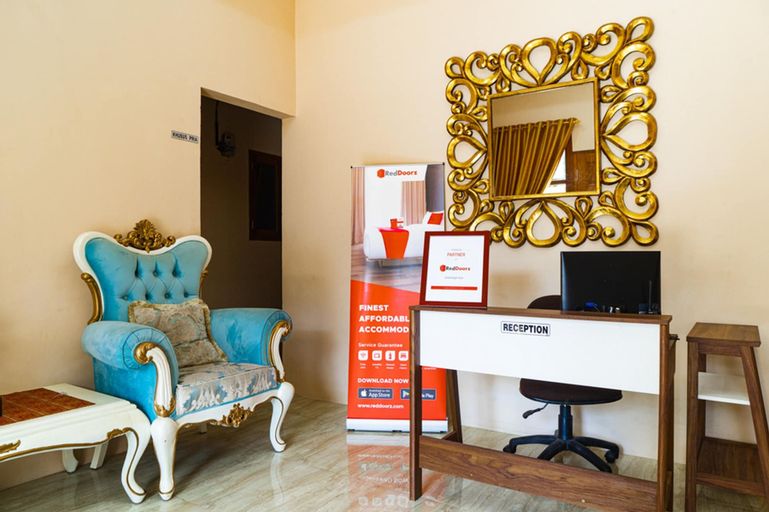 RedDoorz near Cipinang Indah Mall, East Jakarta