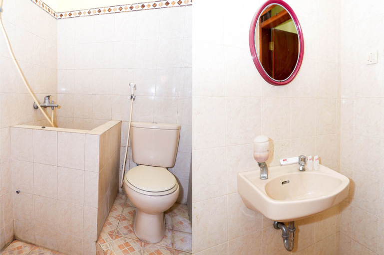 OYO 338 Guest House Omah Manahan Syariah, Solo