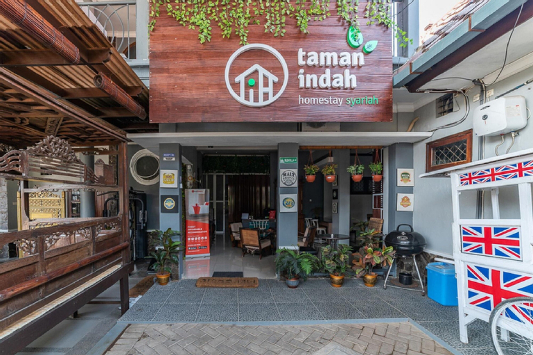 RedDoorz Syariah near RRI Malang, Malang