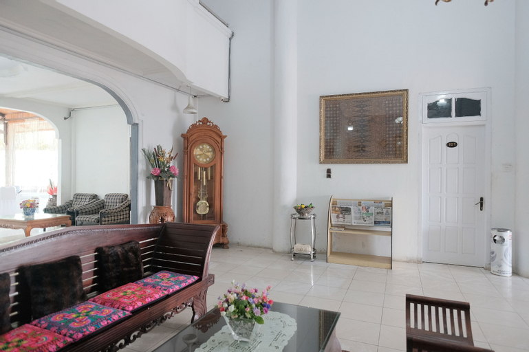 RedDoorz near RSUD Kolonel Abundjani Bangko, Merangin