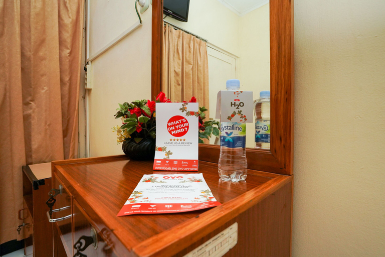 Others 5, OYO 1346 Sinergi Hotel Gresik, Gresik