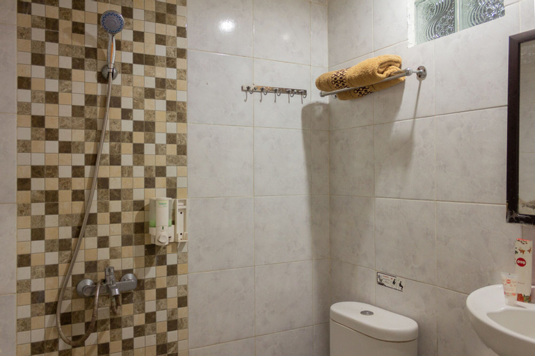 OYO 989 Audah Guesthouse Syariah, South Jakarta