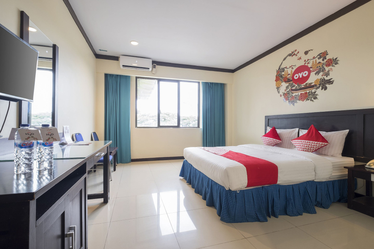 Bedroom 1, OYO 329 Hotel Darma Nusantara 2, Makassar