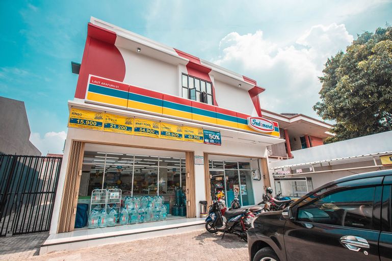 OYO 842 Arafuru Residence Near Rs Duren Sawit, East Jakarta