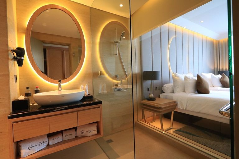 Grand Dafam Signature Surabaya, Surabaya