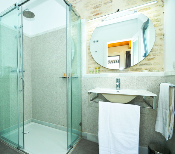 Bathroom 5, Plaza de Armas, Sevilla