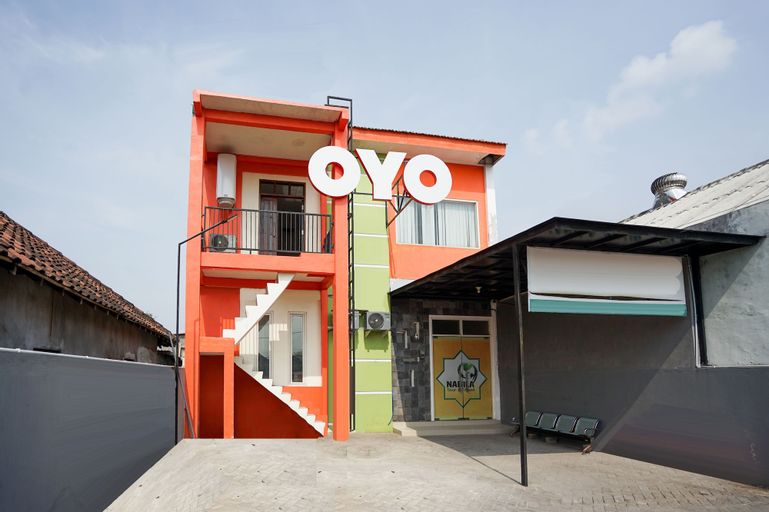 OYO 223 Penginapan Nabila Syariah, Sidoarjo