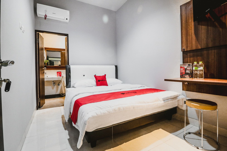 RedDoorz near Kebon Jeruk Jakarta, Jakarta Barat