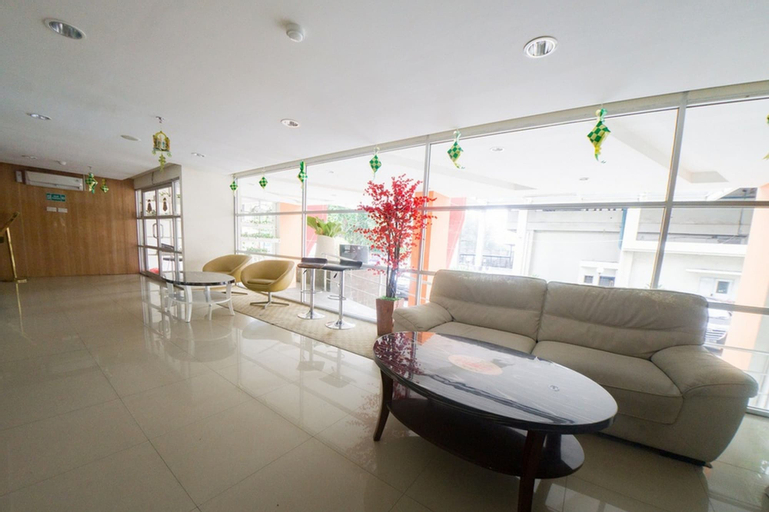 RedDoorz Apartment near Bundaran Satelit Surabaya, Surabaya