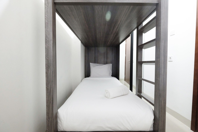 Modern and Comfort 2BR Apartment at Signature Park Grande By Travelio, Jakarta Timur