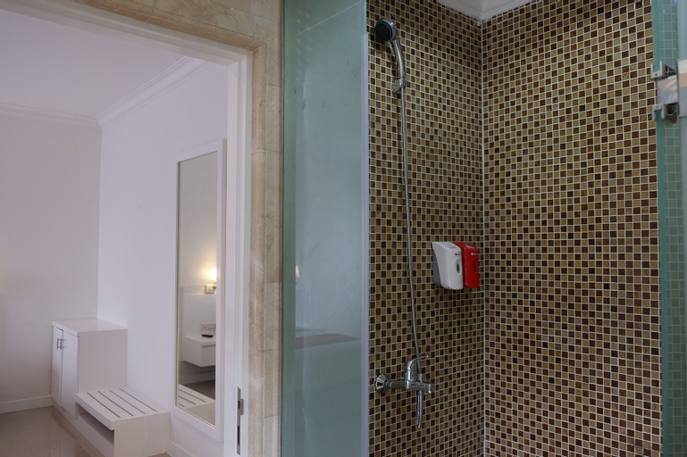 Bedroom 4, Reddoorz Premium @ Bandung City Center, Bandung
