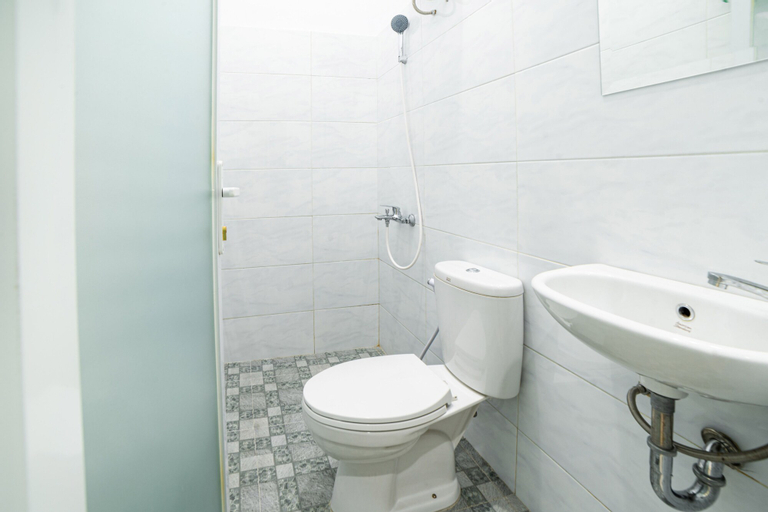 RedDoorz Plus near Thamrin Plaza Medan, Medan