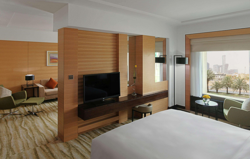 Bedroom 2, DoubleTree by Hilton Riyadh - Al Muroj Business Ga, Riyadh