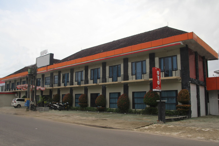 OYO 2104 Hotel Grand Sabrina, Central Bangka