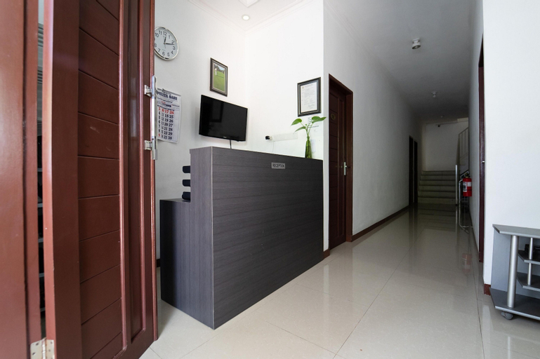 KoolKost Syariah near Lapangan Merdeka Balikpapan, Balikpapan