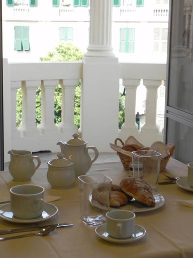 Food & Drinks 5, Rooms Palazzo Gropallo, Genova