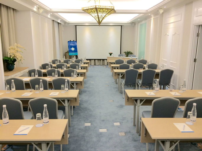 Noor Hotel Bandung, Bandung