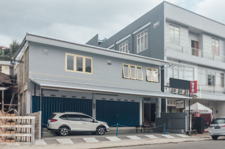 OYO 2244 Wisma Game, Ambon