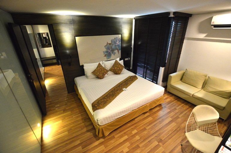 I Residence Hotel Silom, Sathorn