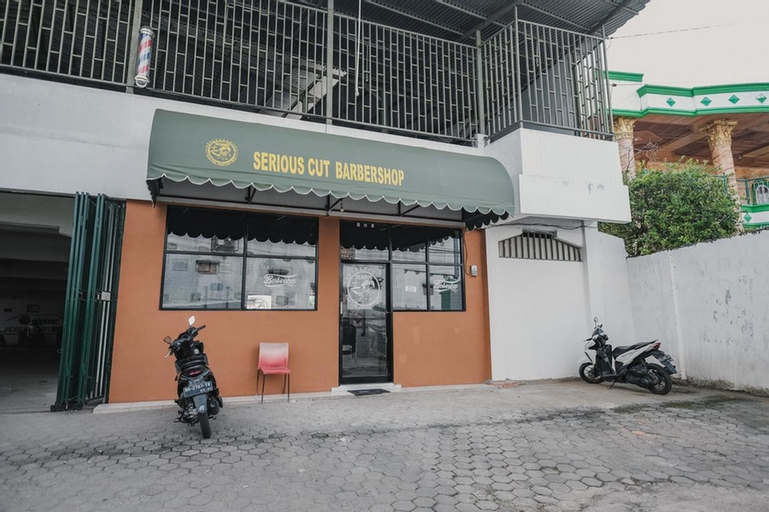 RedDoorz near Tugu Pers Jambi, Jambi