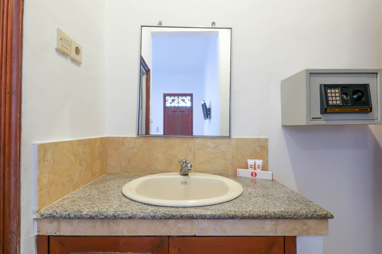OYO 1741 Komala Indah Cottages, Badung