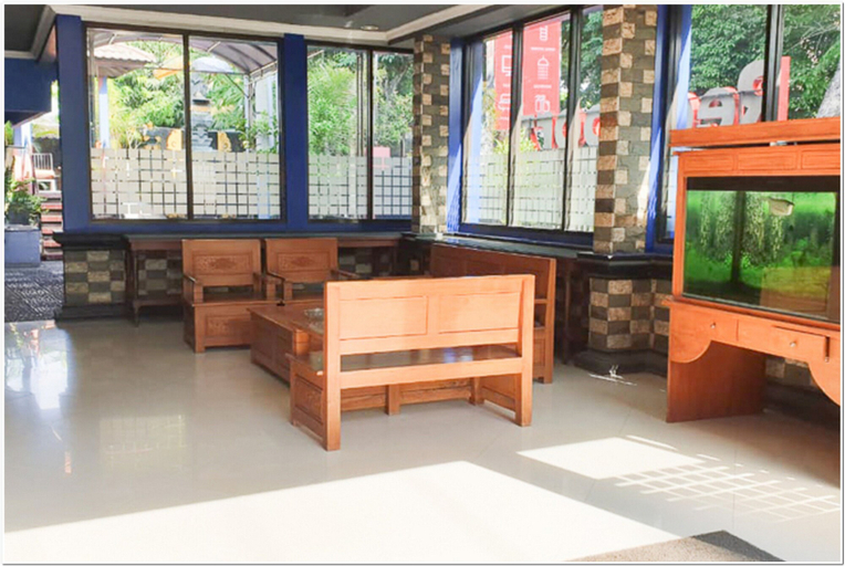 RedDoorz near Bojonegoro Train Station, Bojonegoro