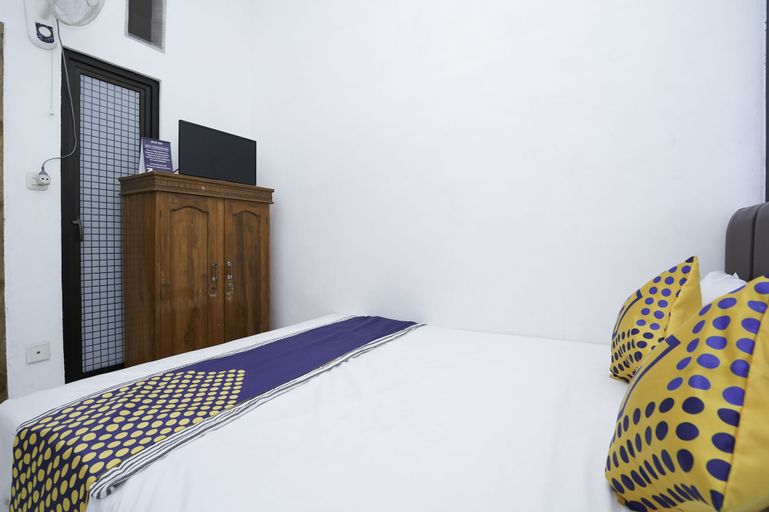 SPOT ON 2479 Berkah Residence Syariah, Gresik
