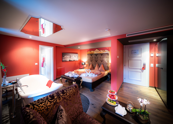 Bedroom 3, Hotel Krebs Interlaken, Interlaken