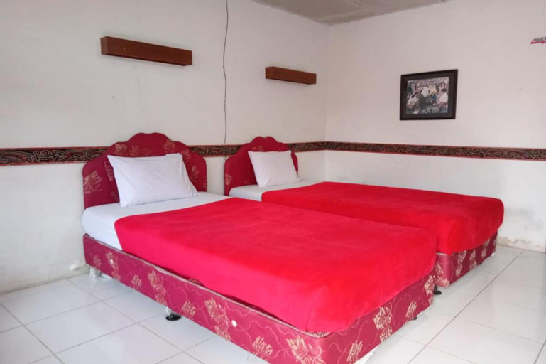 OYO 2322 Dien Karona Hotel, Karo