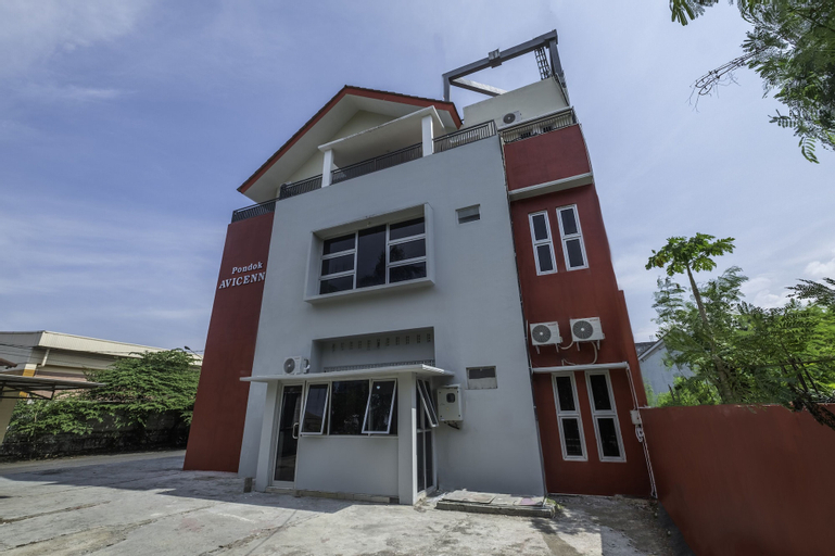OYO 2132 Pondok Avicenna, Cirebon