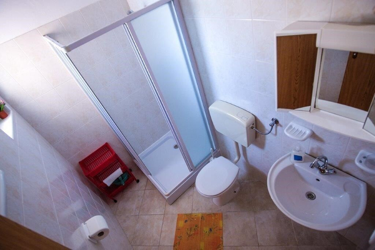 Bathroom 5, Apartments Jasko 2896, Lopar/Supetarska Draga